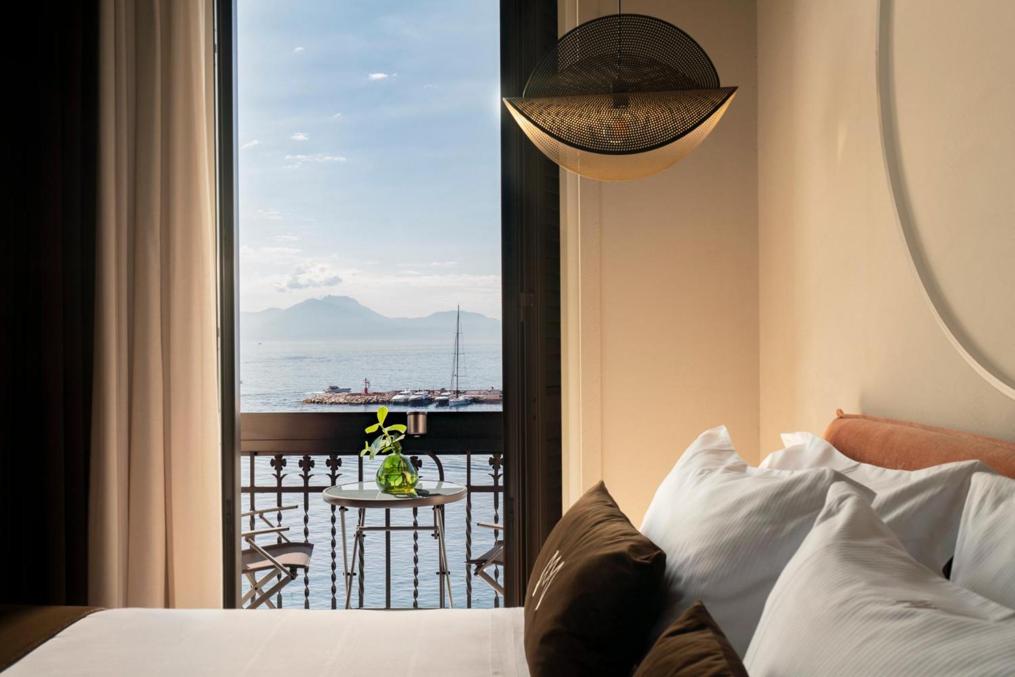 Demetra Luxury Suites Naples Exterior photo