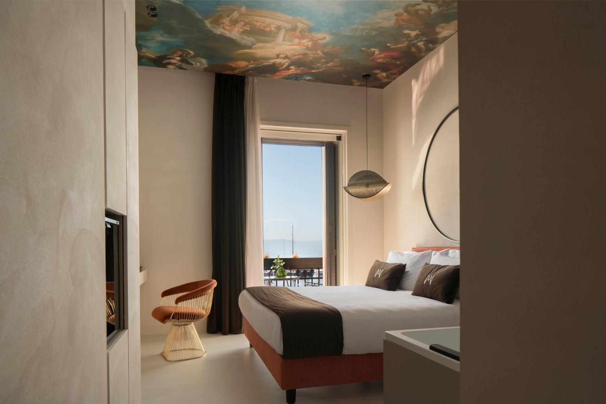 Demetra Luxury Suites Naples Exterior photo