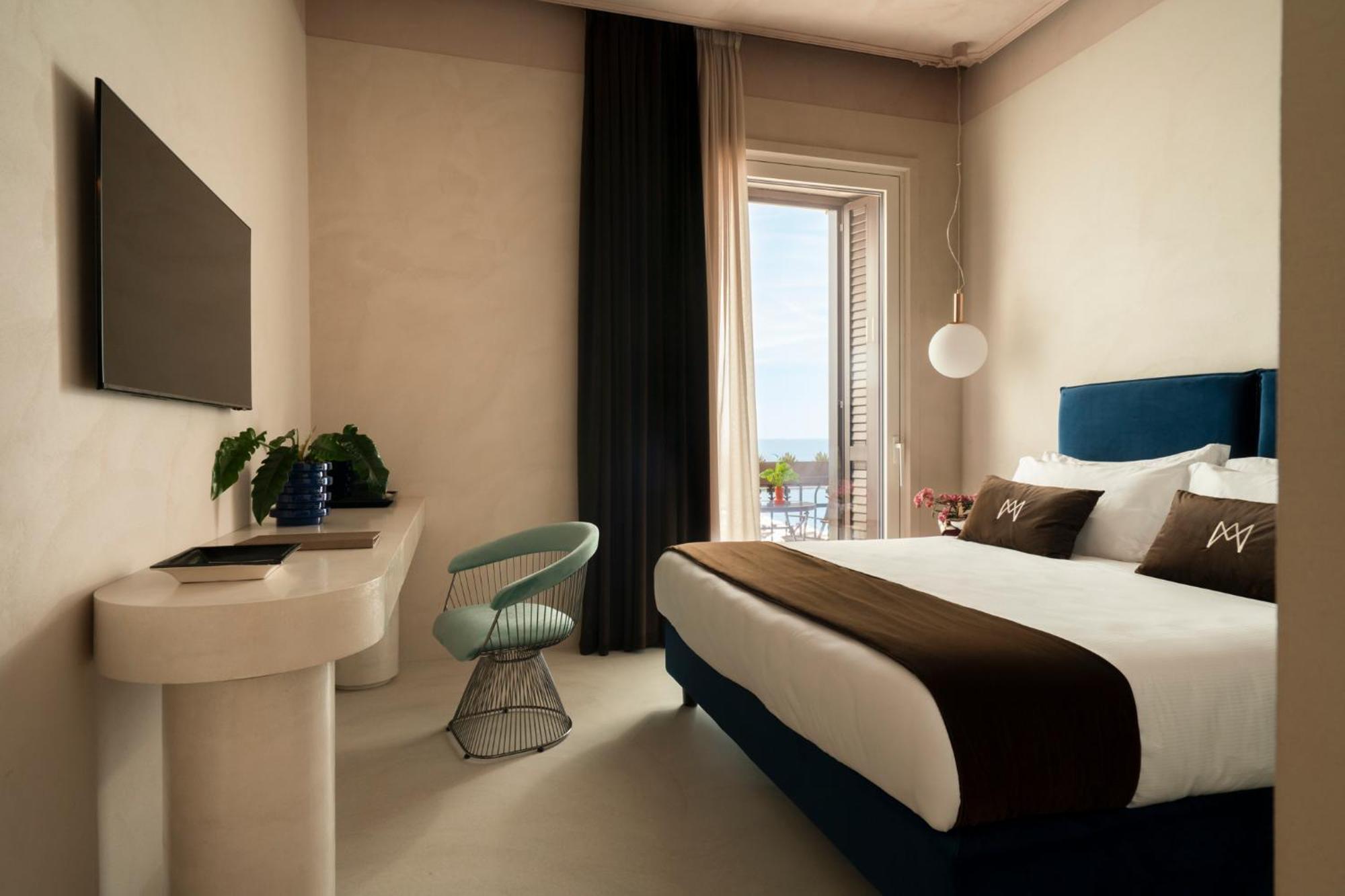 Demetra Luxury Suites Naples Exterior photo
